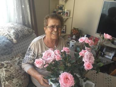 Yüzüm Şen Hatıram Şen Meclisim Şen Mevkiim GÜLŞEN...